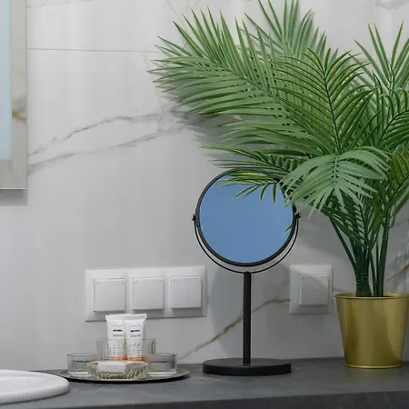 Apartment Center With Free Garage By Renters Poznan