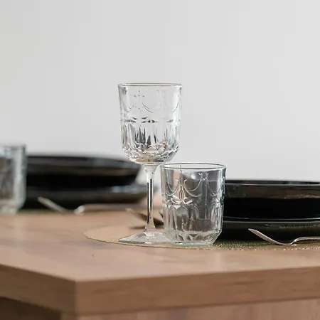 Center With Free Garage By Renters * Poznan