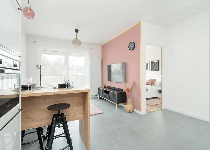 Daire Center With Free Garage By Renters