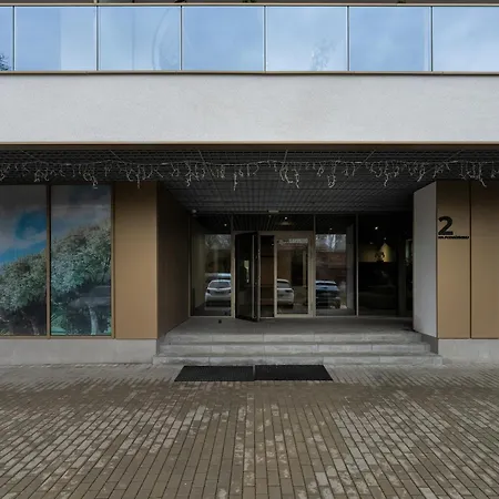 Lägenhet Center With Free Garage By Renters *