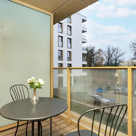 Lägenhet Center With Free Garage By Renters *
