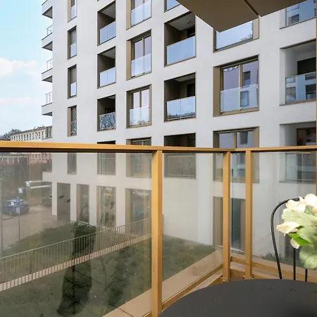 Lägenhet Center With Free Garage By Renters Poznań