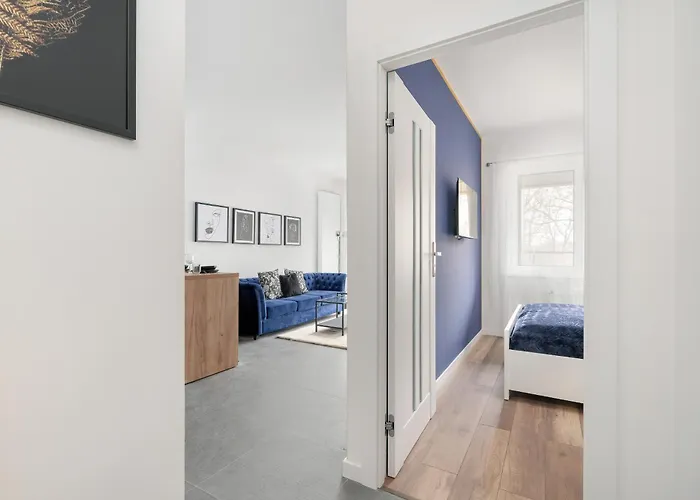 Apartment Center With Free Garage By Renters Poznan